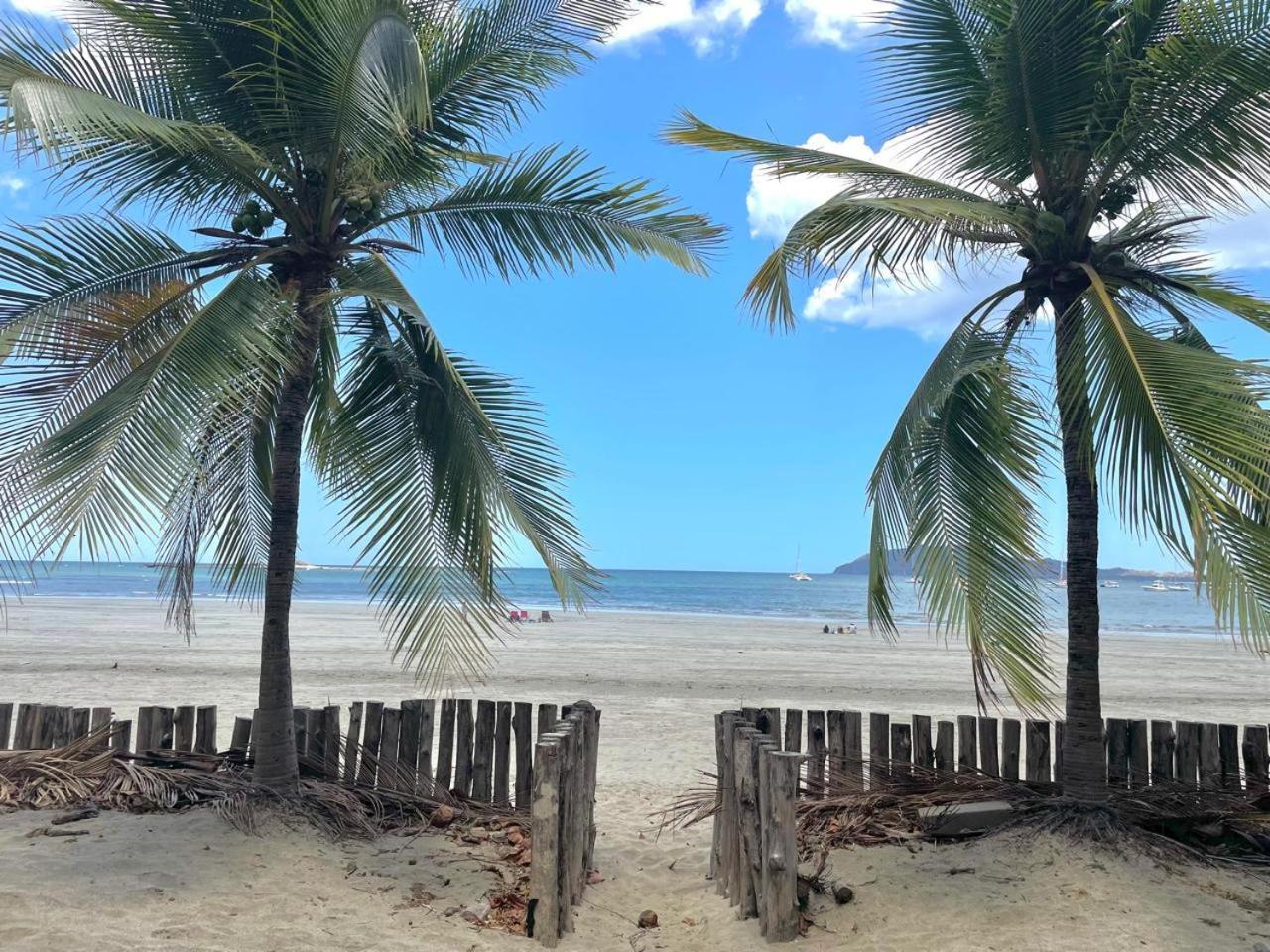 Tamarindo Beach, Prime Location, Fantastic Watersalt Pool & Cold Plunge, Family & Friends Kültér fotó