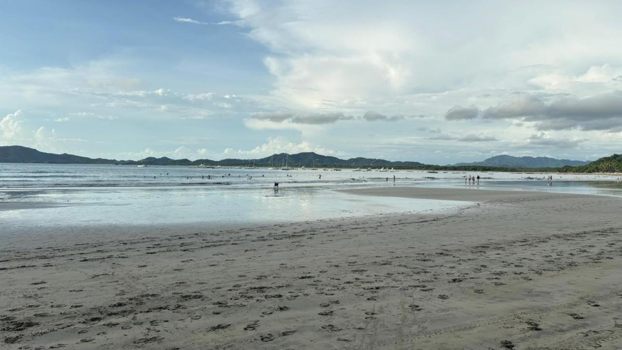 Tamarindo Beach, Prime Location, Fantastic Watersalt Pool & Cold Plunge, Family & Friends Kültér fotó